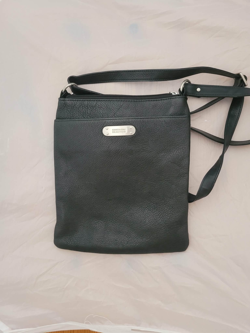 Kenneth Cole Reaction Black Crossbody Bag